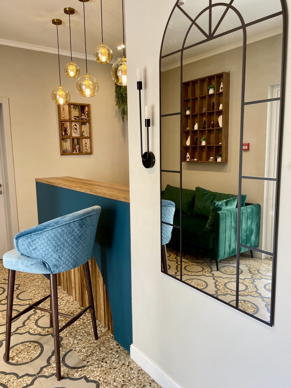 Фото отеля 12